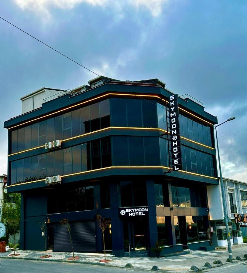 Skymoon Istanbul Airport Hotel Arnavutkoy Exterior photo